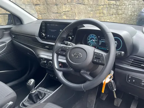 MK73SHV Hyundai i20 1.0T GDi 48V MHD SE Connect 5dr Thumbnail #21