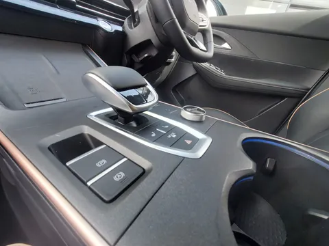 DE25ZUD Omoda 5 155kW Noble 61kWh 5dr Auto Thumbnail #17