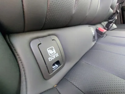 DE25ZUD Omoda 5 155kW Noble 61kWh 5dr Auto Thumbnail #21