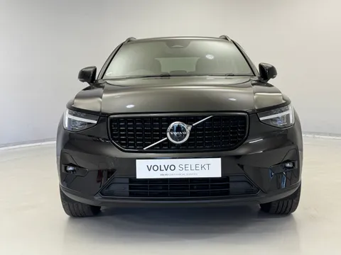 DV73NXD Volvo XC40 2.0 B3P Ultimate Dark 5dr Auto Thumbnail #18