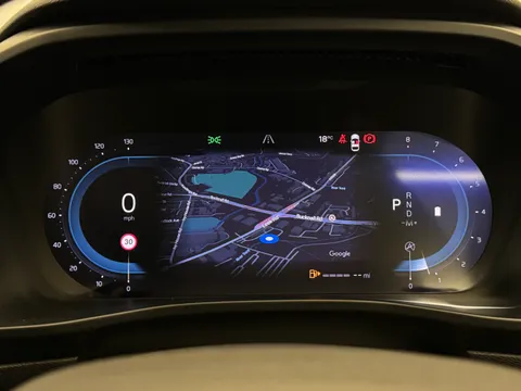 DV73NXD Volvo XC40 2.0 B3P Ultimate Dark 5dr Auto Thumbnail #32