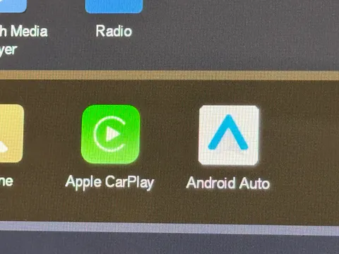 DV73NXD Volvo XC40 2.0 B3P Ultimate Dark 5dr Auto Thumbnail #33