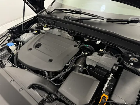 DV73NXD Volvo XC40 2.0 B3P Ultimate Dark 5dr Auto Thumbnail #34