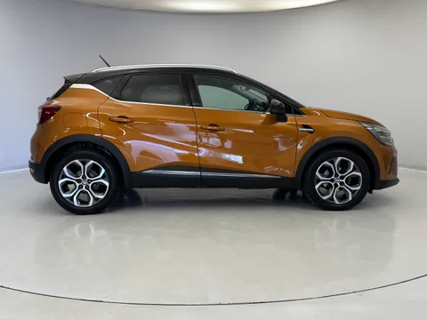 DV22XYB Renault Captur 1.3 TCE 140 SE Edition 5dr Thumbnail #5