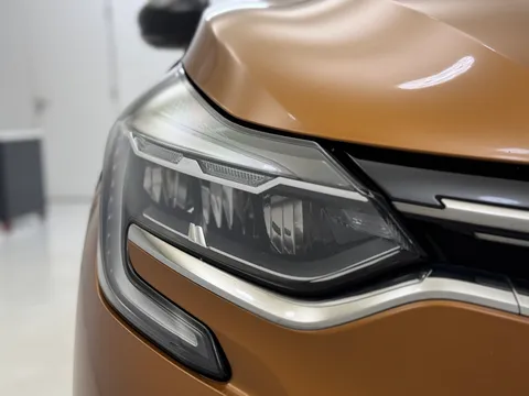 DV22XYB Renault Captur 1.3 TCE 140 SE Edition 5dr Thumbnail #31