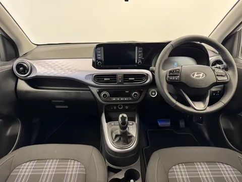 DS26KVV Hyundai i10 1.2 [79] Premium 5dr Auto [Nav] Thumbnail #2