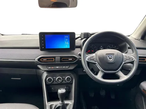 BG72HNL Dacia Sandero Stepway 1.0 TCe Prestige 5dr Thumbnail #10
