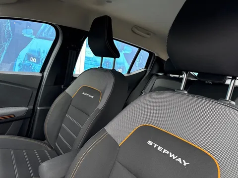 BG72HNL Dacia Sandero Stepway 1.0 TCe Prestige 5dr Thumbnail #13