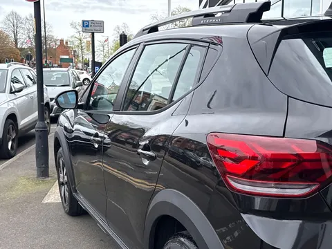 BG72HNL Dacia Sandero Stepway 1.0 TCe Prestige 5dr Thumbnail #26