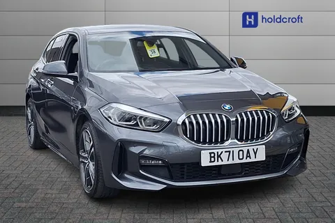 BK71OAY BMW 1 Series 118i [136] M Sport 5dr Step Auto Thumbnail #2
