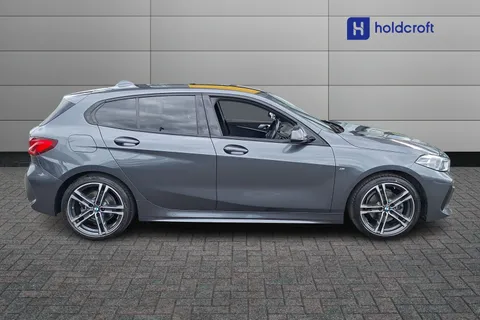 BK71OAY BMW 1 Series 118i [136] M Sport 5dr Step Auto Thumbnail #6