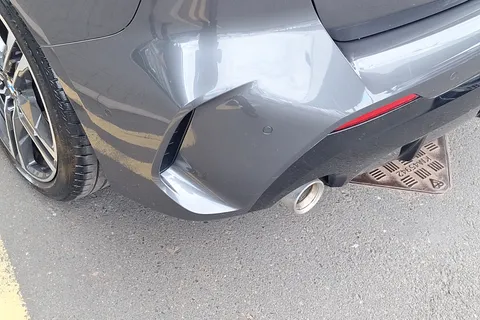 BK71OAY BMW 1 Series 118i [136] M Sport 5dr Step Auto Thumbnail #27