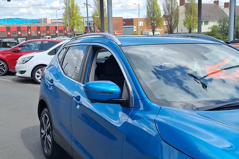 NU67DZH Nissan Qashqai 1.2 DiG-T N-Connecta 5dr Thumbnail #31