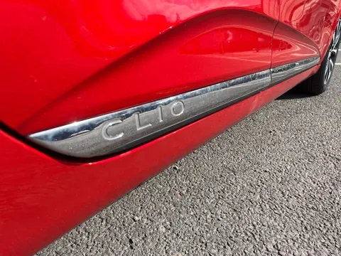 HV20DFG Renault Clio 1.0 TCe 100 Iconic 5dr Thumbnail #25