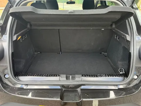 BG72HNL Dacia Sandero Stepway 1.0 TCe Prestige 5dr Thumbnail #15