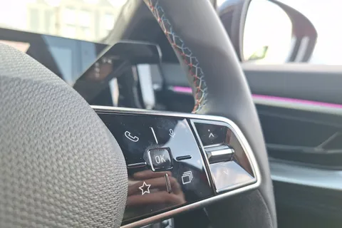 BF26YYO Renault Austral E-Tech FHEV Techno Esprit Alpine 5dr Auto Thumbnail #35