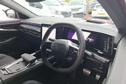 BF26YYO Renault Austral E-Tech FHEV Techno Esprit Alpine 5dr Auto Thumbnail #32