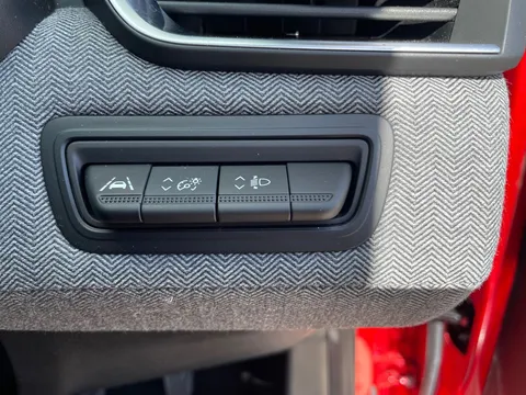 SG74LLM Renault Clio 1.6 E-TECH full hybrid 145 Techno 5dr Auto Thumbnail #22