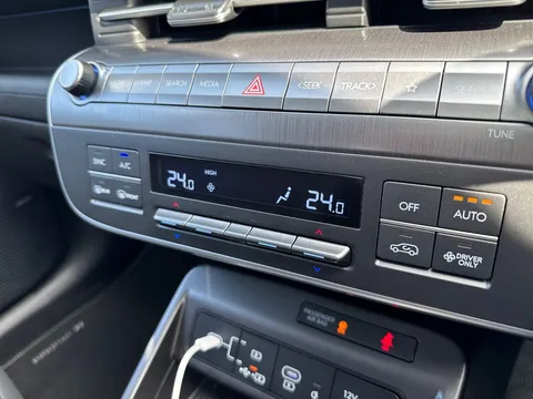 EA25TZD Hyundai Kona 1.6 Hybrid 129 Ultimate 5dr DCT Thumbnail #28