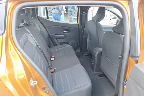 DF72WND Dacia Sandero Stepway 1.0 TCe Journey 5dr Thumbnail #21