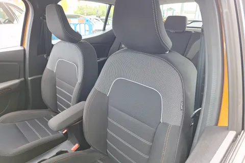 DF72WND Dacia Sandero Stepway 1.0 TCe Journey 5dr Thumbnail #23