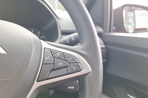 DF72WND Dacia Sandero Stepway 1.0 TCe Journey 5dr Thumbnail #41