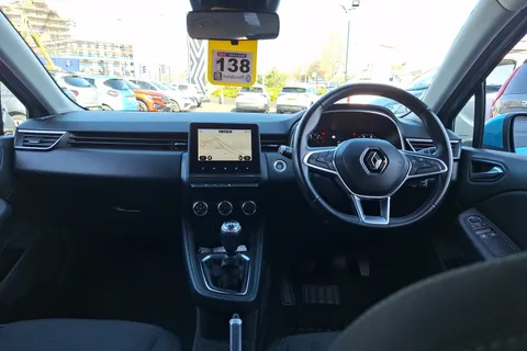 BT20AFE Renault Clio 1.0 TCe 100 Iconic 5dr Thumbnail #4