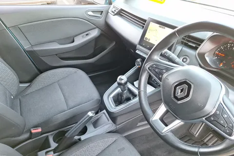 BT20AFE Renault Clio 1.0 TCe 100 Iconic 5dr Thumbnail #13