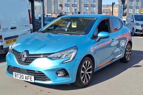 BT20AFE Renault Clio 1.0 TCe 100 Iconic 5dr Thumbnail #16