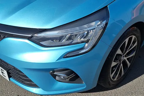 BT20AFE Renault Clio 1.0 TCe 100 Iconic 5dr Thumbnail #15