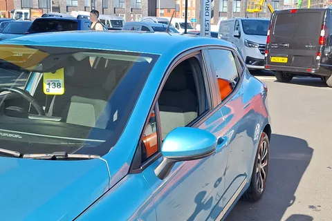 BT20AFE Renault Clio 1.0 TCe 100 Iconic 5dr Thumbnail #25