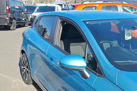 BT20AFE Renault Clio 1.0 TCe 100 Iconic 5dr Thumbnail #26