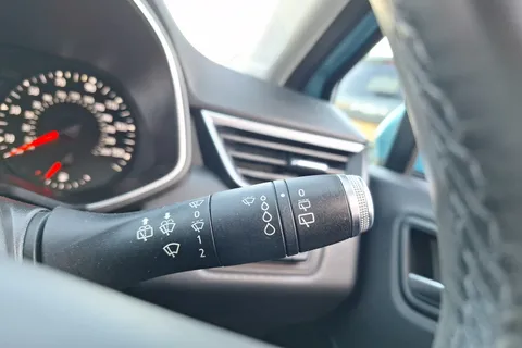 BT20AFE Renault Clio 1.0 TCe 100 Iconic 5dr Thumbnail #34