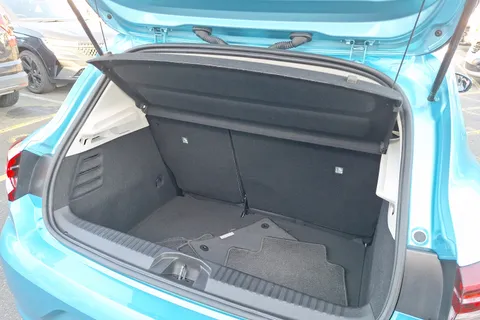 BT20AFE Renault Clio 1.0 TCe 100 Iconic 5dr Thumbnail #21