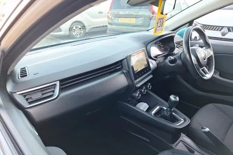 BT20AFE Renault Clio 1.0 TCe 100 Iconic 5dr Thumbnail #28