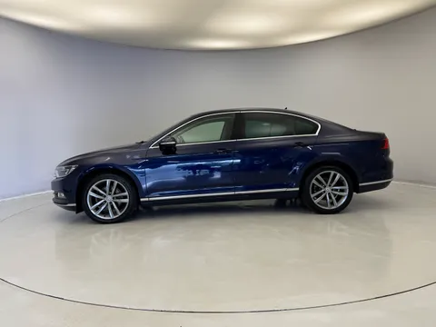 MD17FBC Volkswagen Passat 2.0 TDI GT 4dr [Panoramic Roof] Thumbnail #6