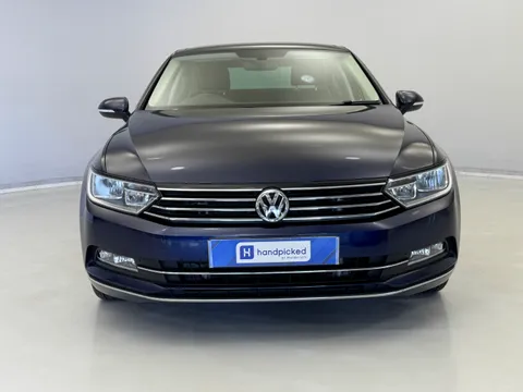 MD17FBC Volkswagen Passat 2.0 TDI GT 4dr [Panoramic Roof] Thumbnail #2