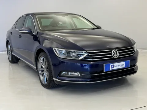 MD17FBC Volkswagen Passat 2.0 TDI GT 4dr [Panoramic Roof] Thumbnail #3