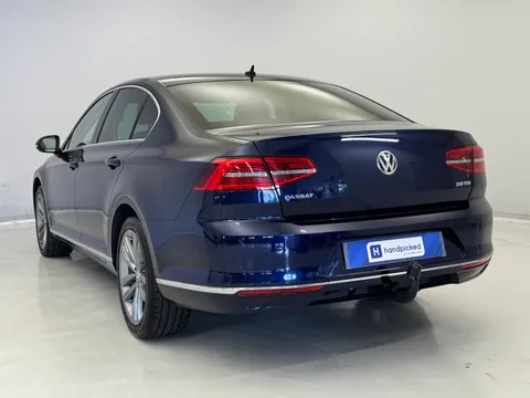 MD17FBC Volkswagen Passat 2.0 TDI GT 4dr [Panoramic Roof] Thumbnail #8