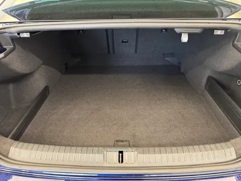 MD17FBC Volkswagen Passat 2.0 TDI GT 4dr [Panoramic Roof] Thumbnail #20
