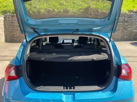 MA72XXU Hyundai i20 1.0T GDi 48V MHD Premium 5dr Thumbnail #21