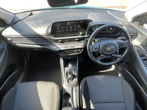 MA72XXU Hyundai i20 1.0T GDi 48V MHD Premium 5dr Thumbnail #24