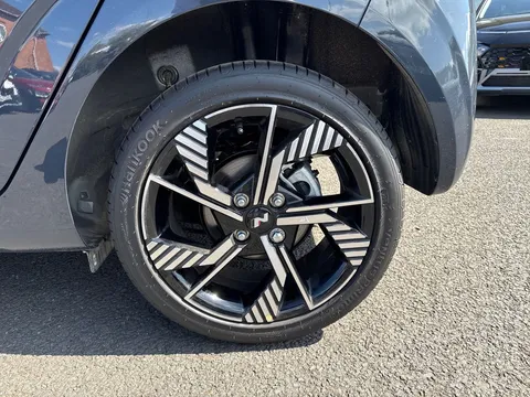 DS26KJV Hyundai i10 1.0T [90] N Line 5dr [Nav] Thumbnail #16