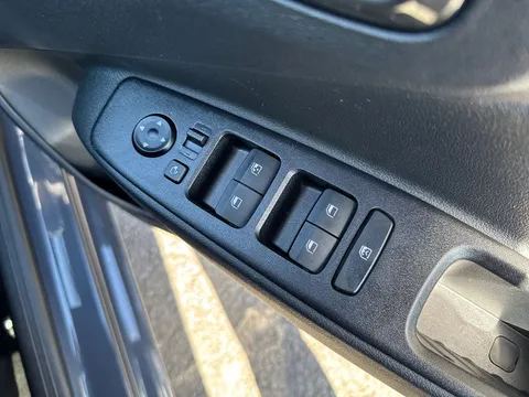 DS26KJV Hyundai i10 1.0T [90] N Line 5dr [Nav] Thumbnail #31