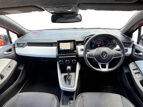 BP72XDV Renault Clio 1.6 E-TECH full hybrid 145 Techno 5dr Auto Thumbnail #14