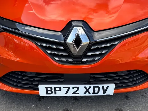 BP72XDV Renault Clio 1.6 E-TECH full hybrid 145 Techno 5dr Auto Thumbnail #27