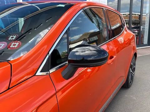 BP72XDV Renault Clio 1.6 E-TECH full hybrid 145 Techno 5dr Auto Thumbnail #29