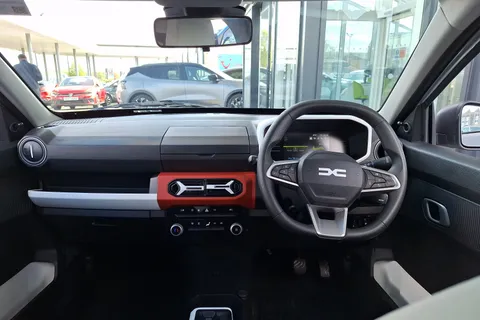 BP75TVX Dacia Spring 27kWh Expression 45 33kW 5dr Auto Thumbnail #4