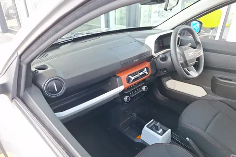 BP75TVX Dacia Spring 27kWh Expression 45 33kW 5dr Auto Thumbnail #16