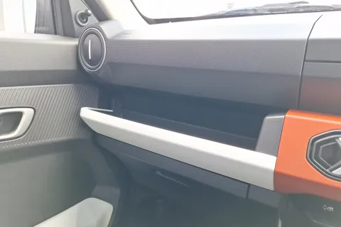 BP75TVX Dacia Spring 27kWh Expression 45 33kW 5dr Auto Thumbnail #35